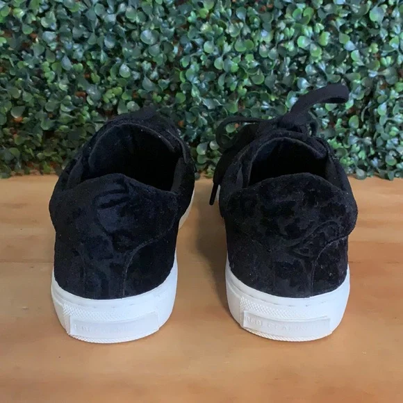 Rebecca Minkoff Velvet Jacquard Sneaker Shoe | Womens Size 7.5 | Black - Picture 4 of 9